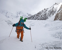 Najcięższy test - Gasherbrum II zdobyty zimą