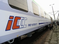 Jak podróżować taniej pociągami PKP Intercity?